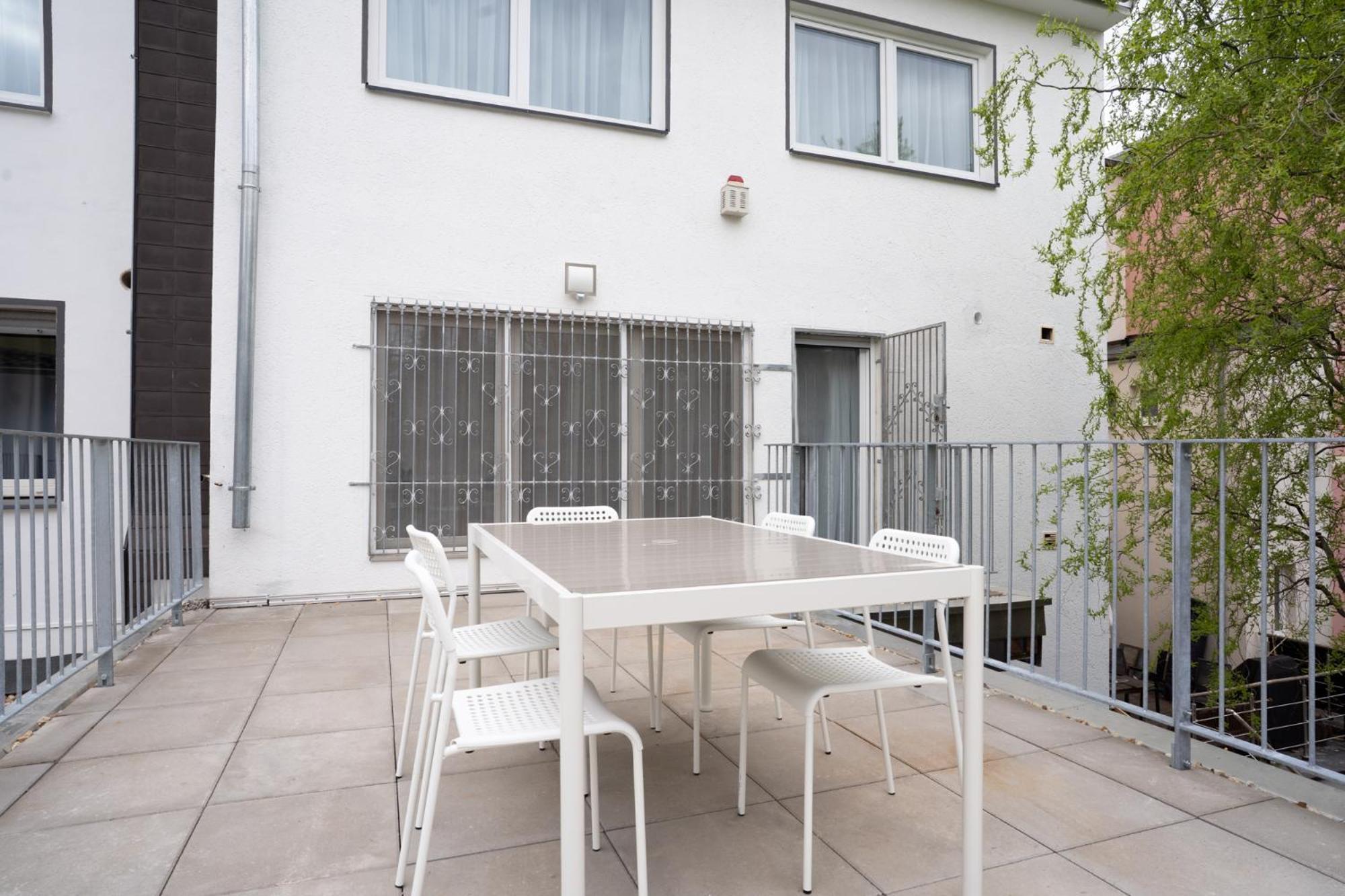 Central Bonn Apartments I Private Parking I Home2Share Eksteriør bilde
